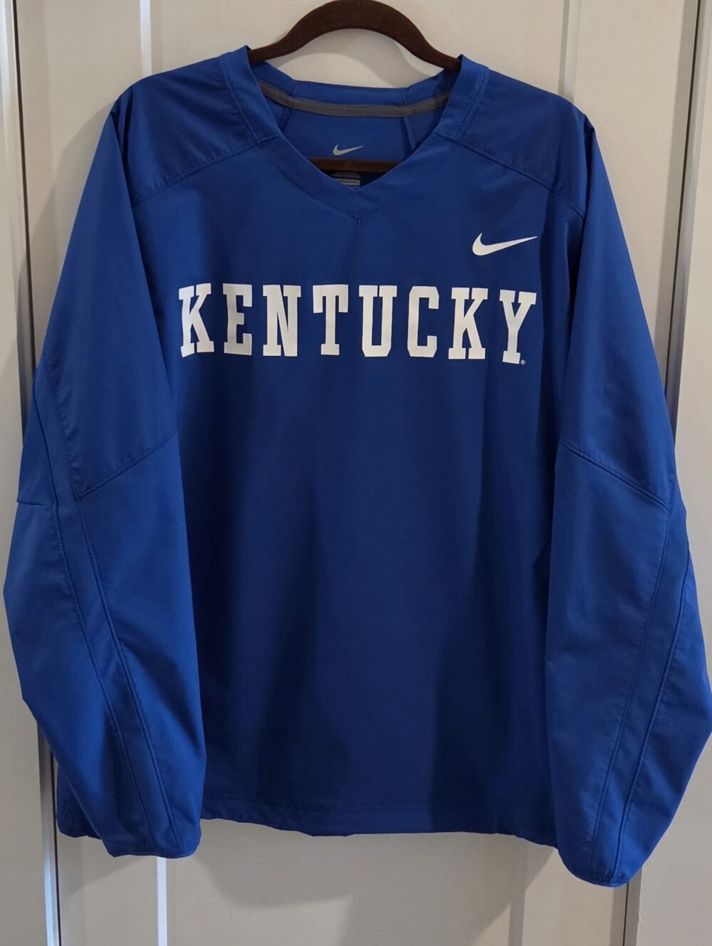 Nike University of Kentucky Team Issue Pullover Jacket - Size Large - 26681X-KE1
